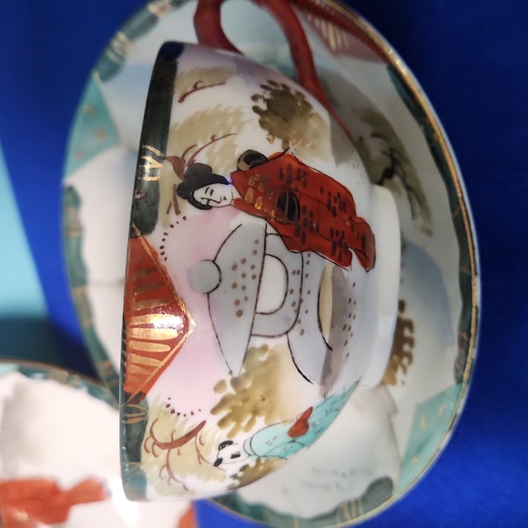 Nippon Handpainted 2 Cups, 3 Saucers - Picture 3 of 8